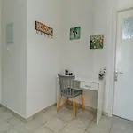 Ionelia Hospitality Apartment Ipsos